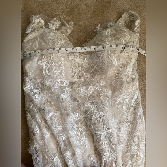 Floravere D. Prince Wedding Dress size 12 - Picture 4 of 10